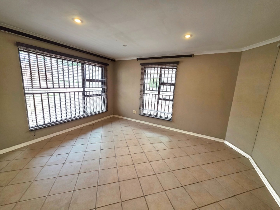 3 Bedroom Property for Sale in Eureka Free State